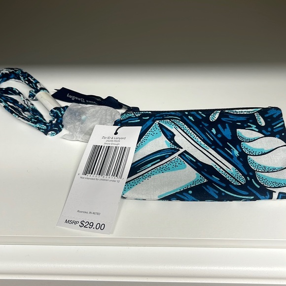 NWT! Zip ID & Lanyard  in Shore Enough Print - Picture 1 of 2